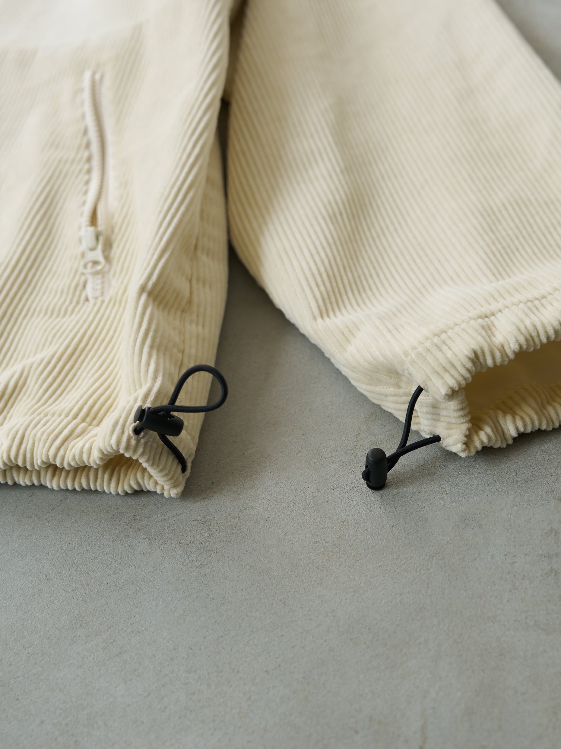 Olaf Corduroy half zip pullover | oll