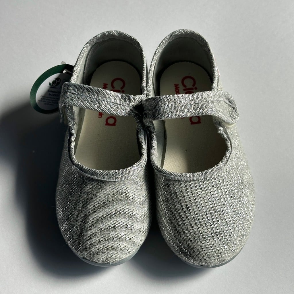Cienta Kids ワンストラップ 【24-28】Lame Silver