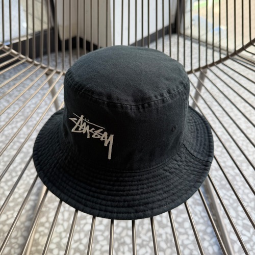 STUSSY / logo bucket hat size S-M