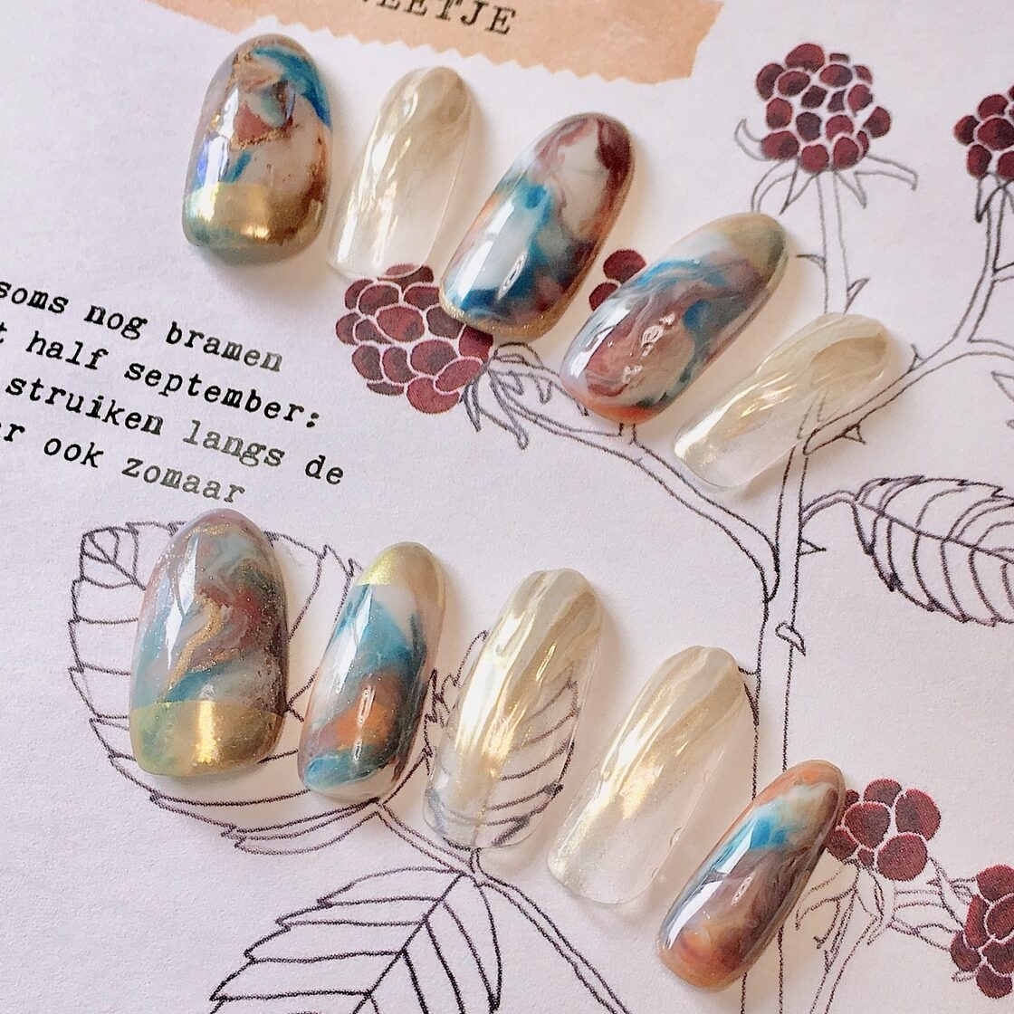 秋ニュアンスマーブルネイルチップ | Pay ID 