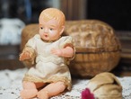 張り子のピーナッツとセルロイドドールのセット 画像14