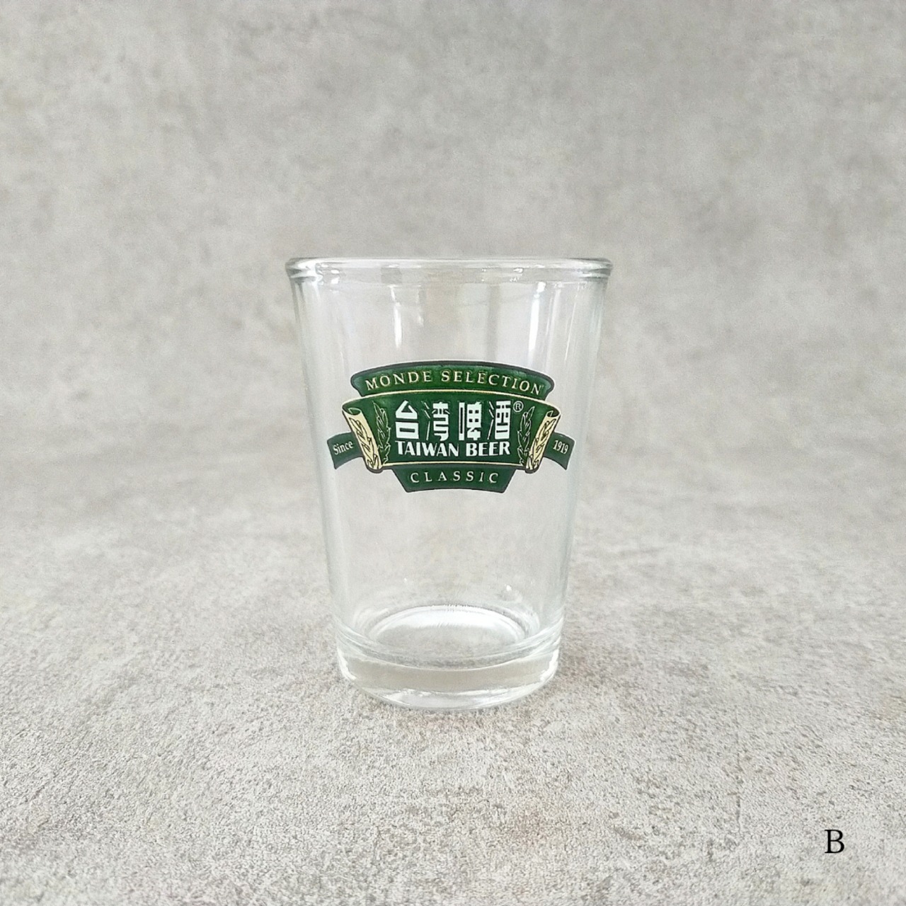 台湾ビールグラス