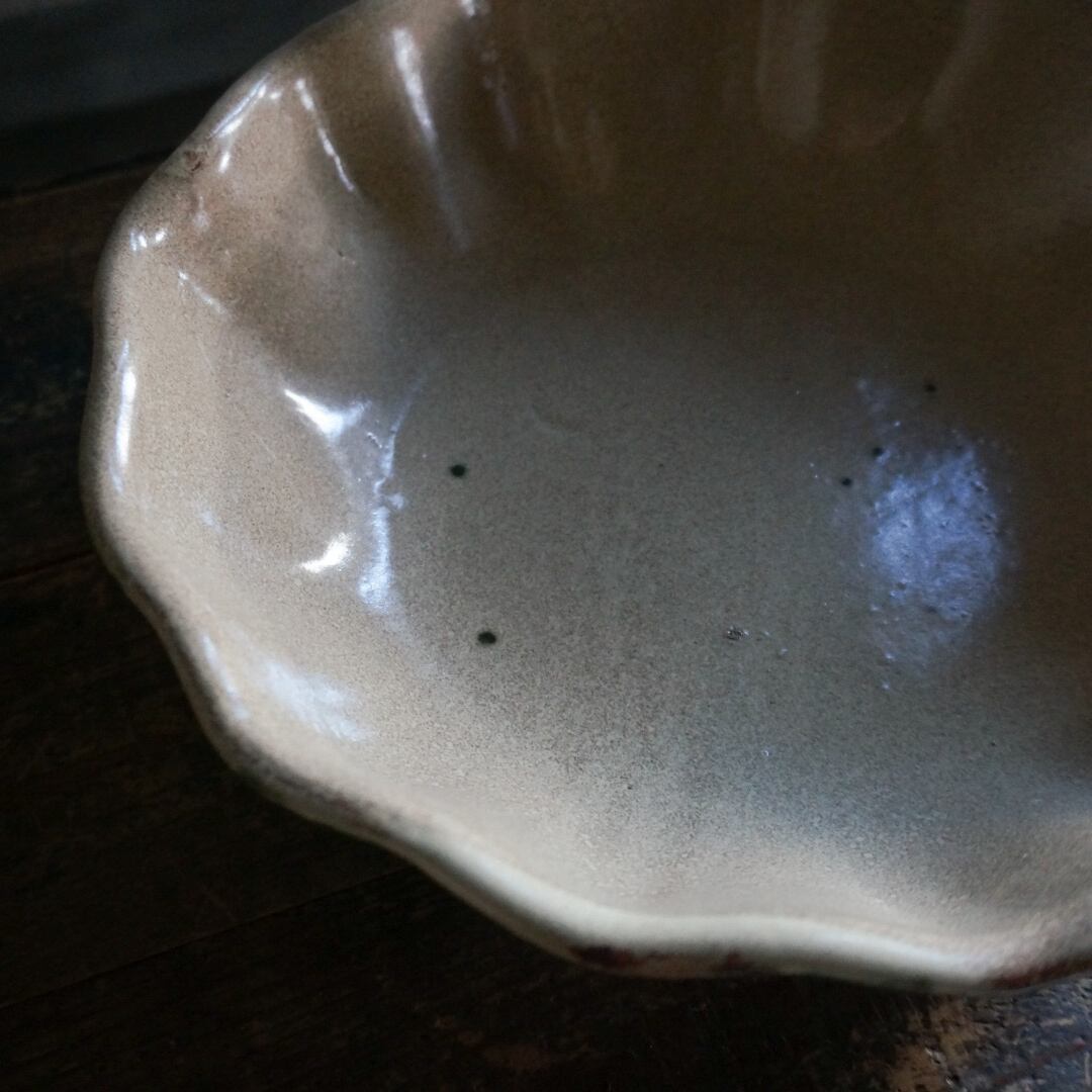 古いフランスの陶器深皿