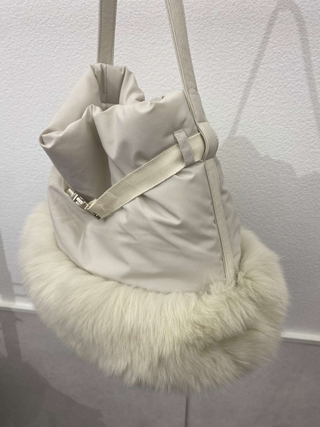 シスター　Sister　オリジナル　ブルーfox×ラムレザー中綿バック