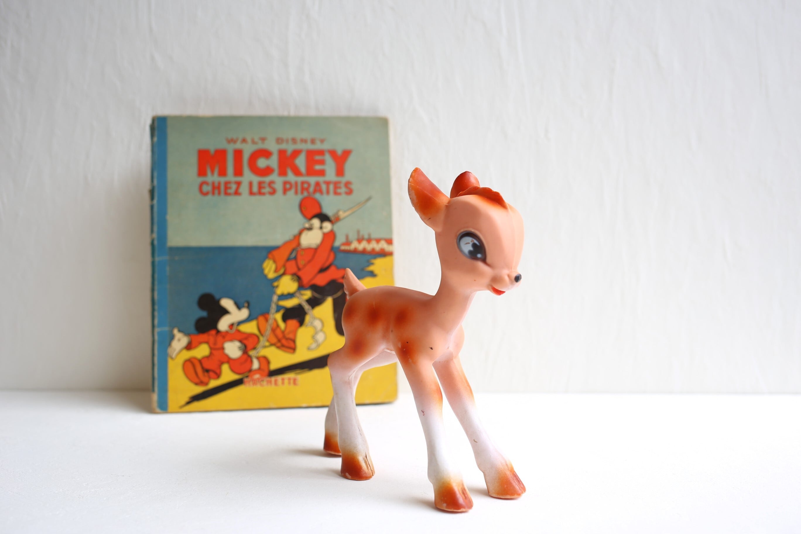 フランス アンティーク ヴィンテージ Disney バンビ ラバードール N-04616