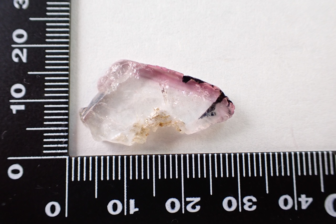 スライストルマリン　13.7ct　[C1‐668]