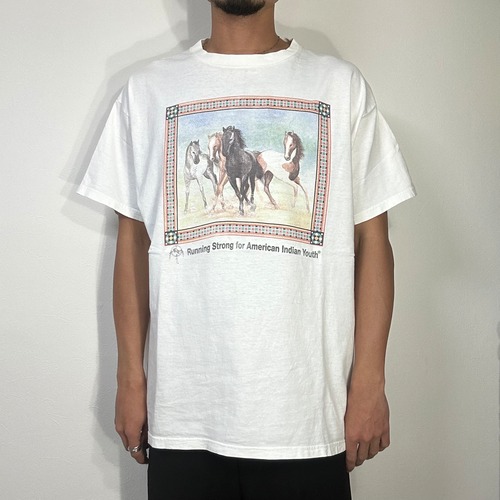 爽やかな馬達 tee