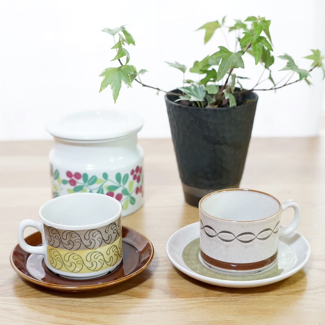 アラビア ARABIA ［Pomonaジャムポット］ lingonberry | TORi loppis