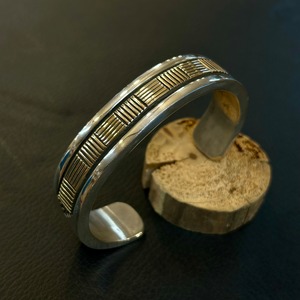 ブルースモーガン（Bruce Morgan）14Kスタンプワークバングル