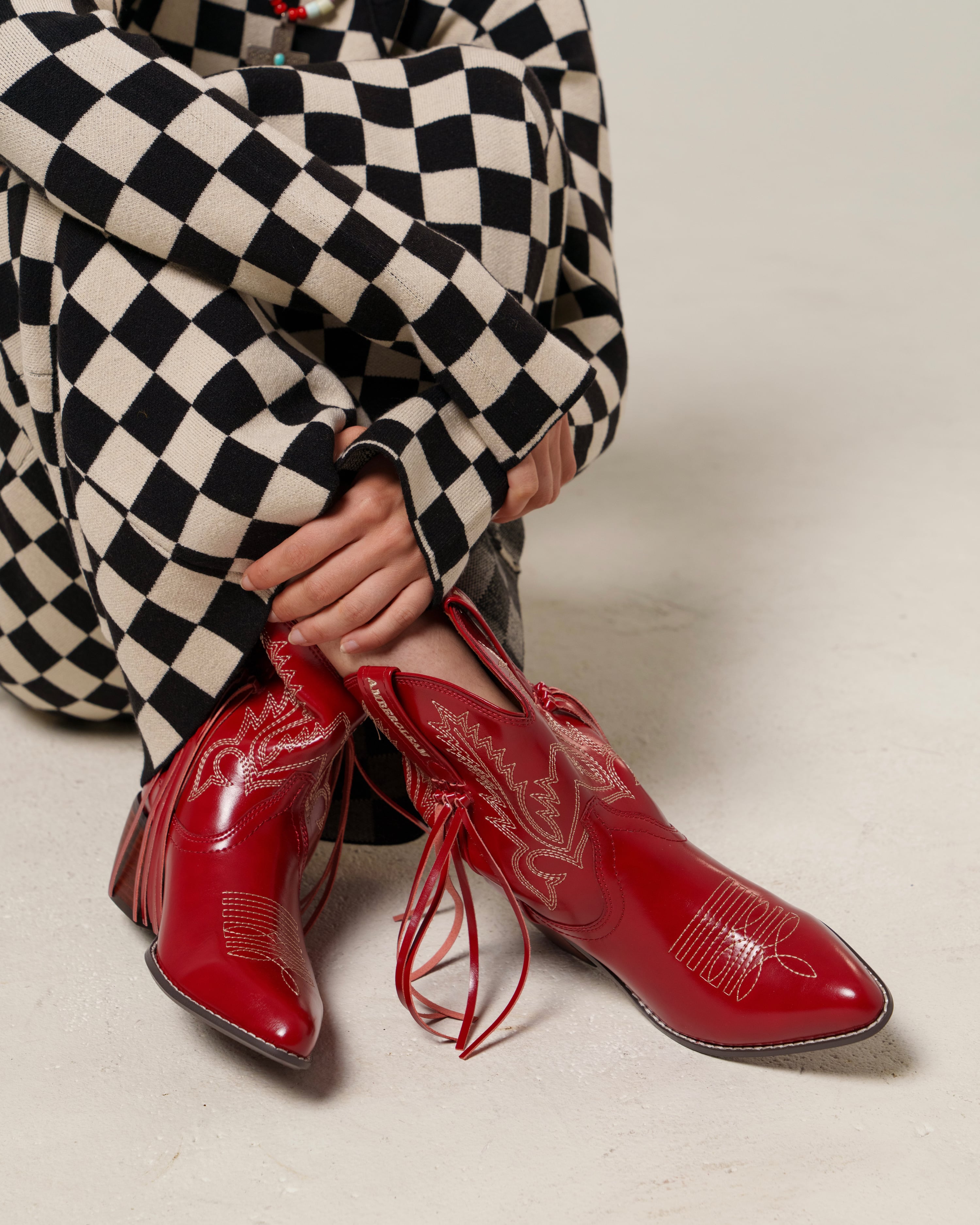 残り僅か | Tassel Western Short Boots - Dahlia Rouge