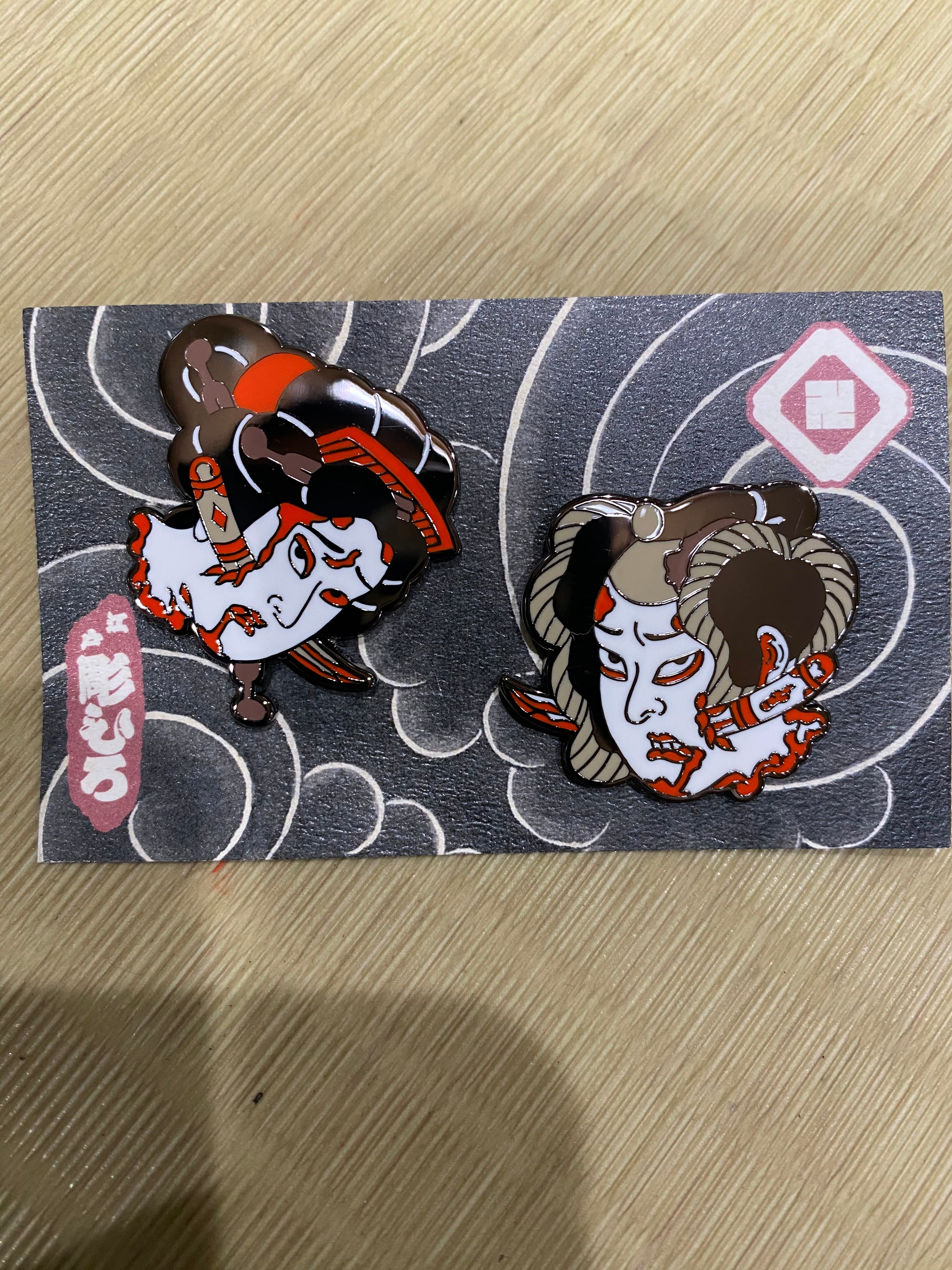 生首ピンバッジ | 江戸彫ひろオリジナルプリント販売所