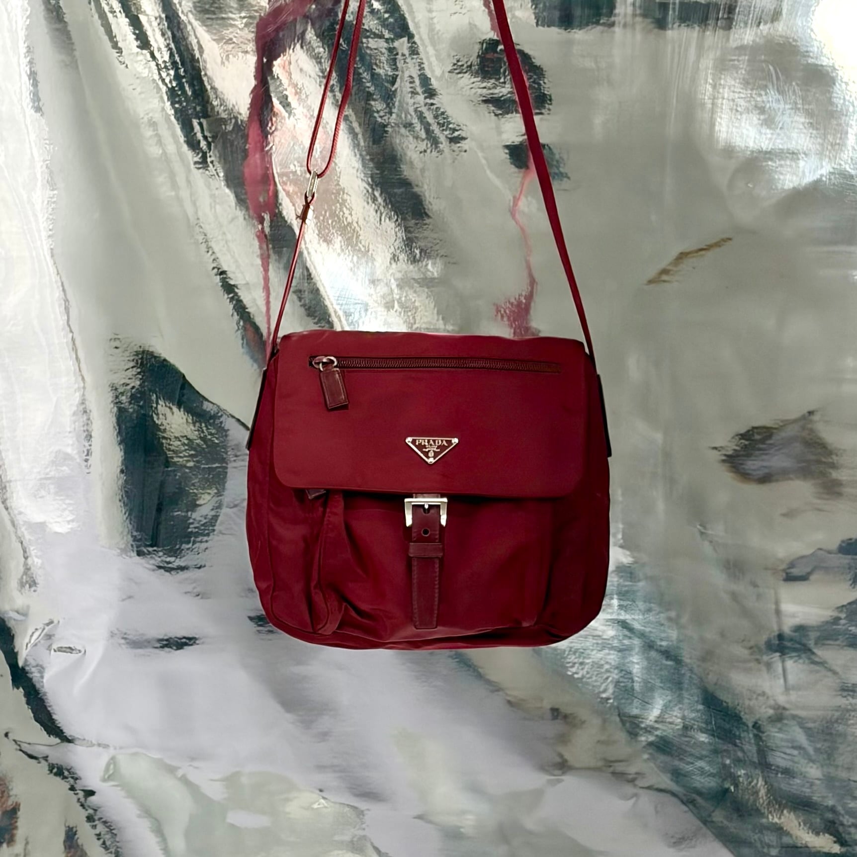 PRADA 三角ロゴ ショルダーバッグ ナイロン レッド プラダ | 2122TOKYO