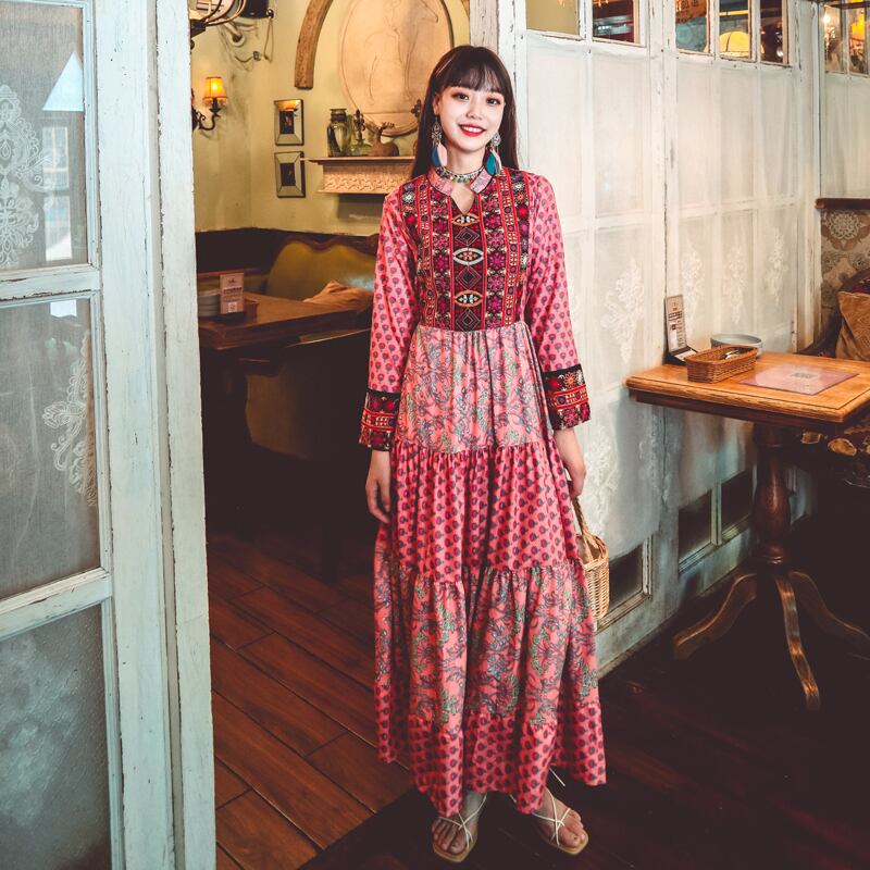 ボヘミアン自然派刺繍プリントドレス Vネックスタンダードサマー ロング レトロ 夏物 延命家ファッション89960126228
