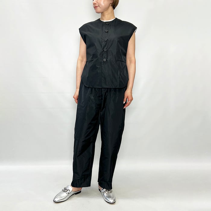 LOEFF ロエフ グロッシー タフタ クロップド パンツ 88142000012 2026