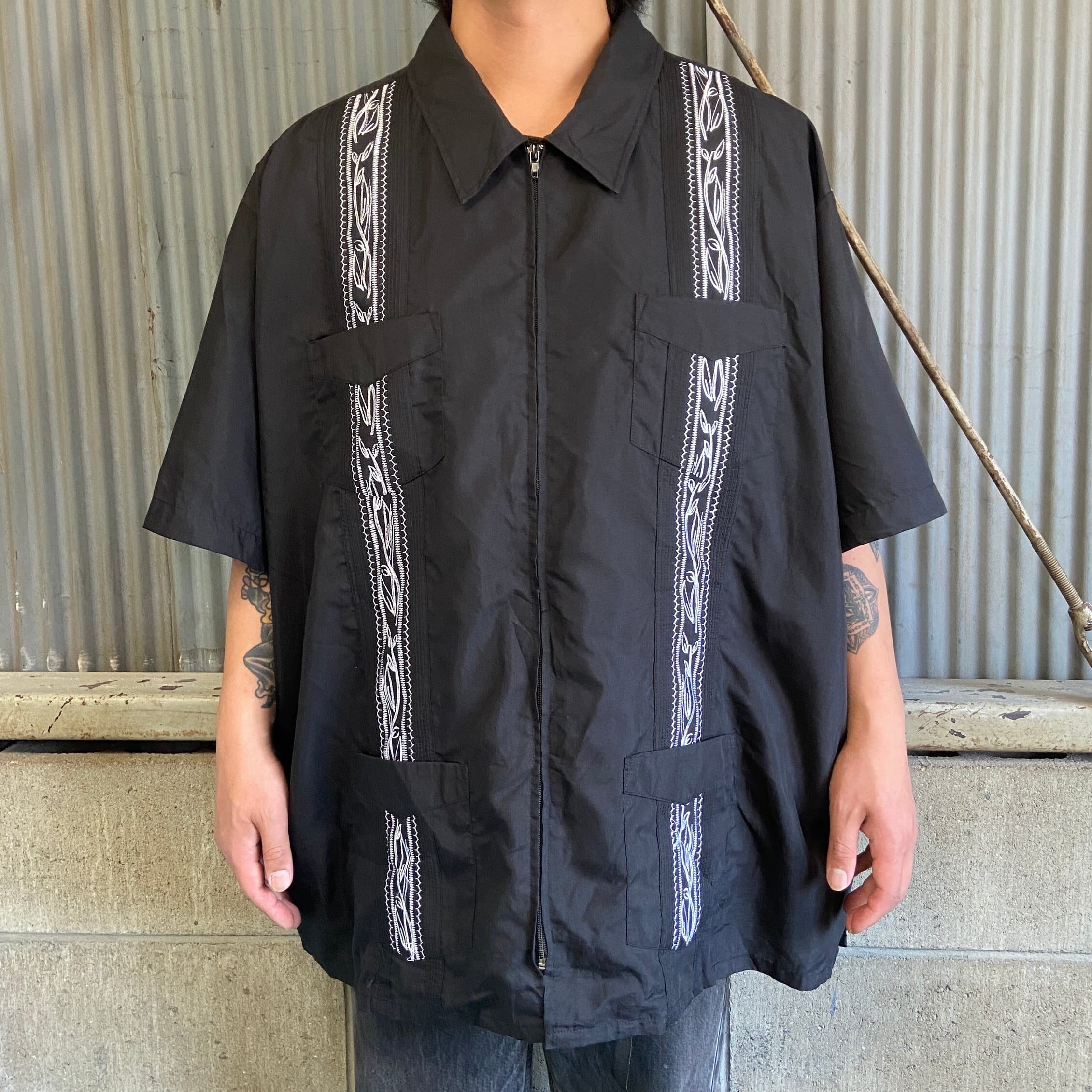スーパービッグサイズ 80年代〜90年代 GUAYABERA 半袖 刺繍 ジップ 
