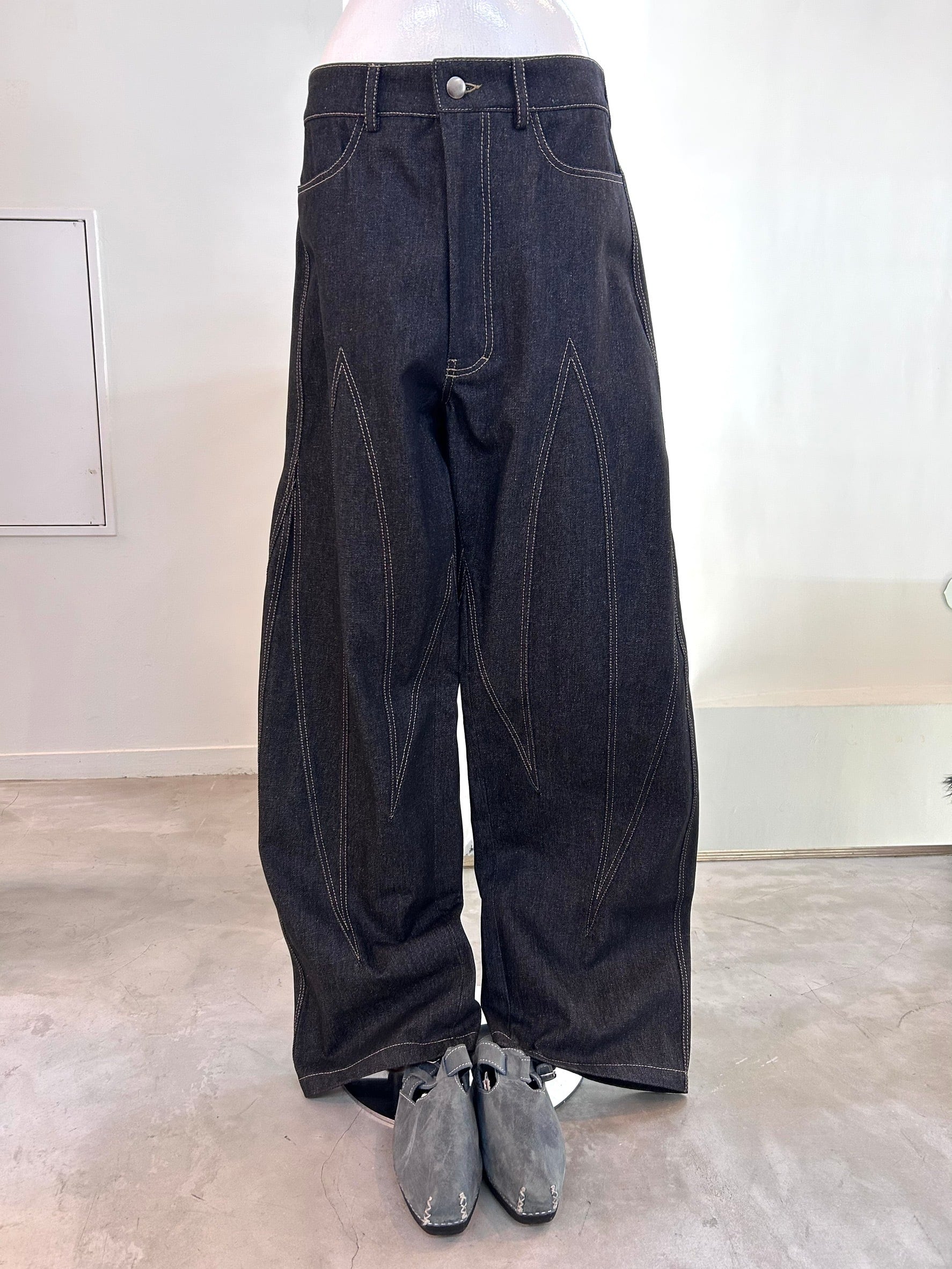 STRONGTHE spiky jeans