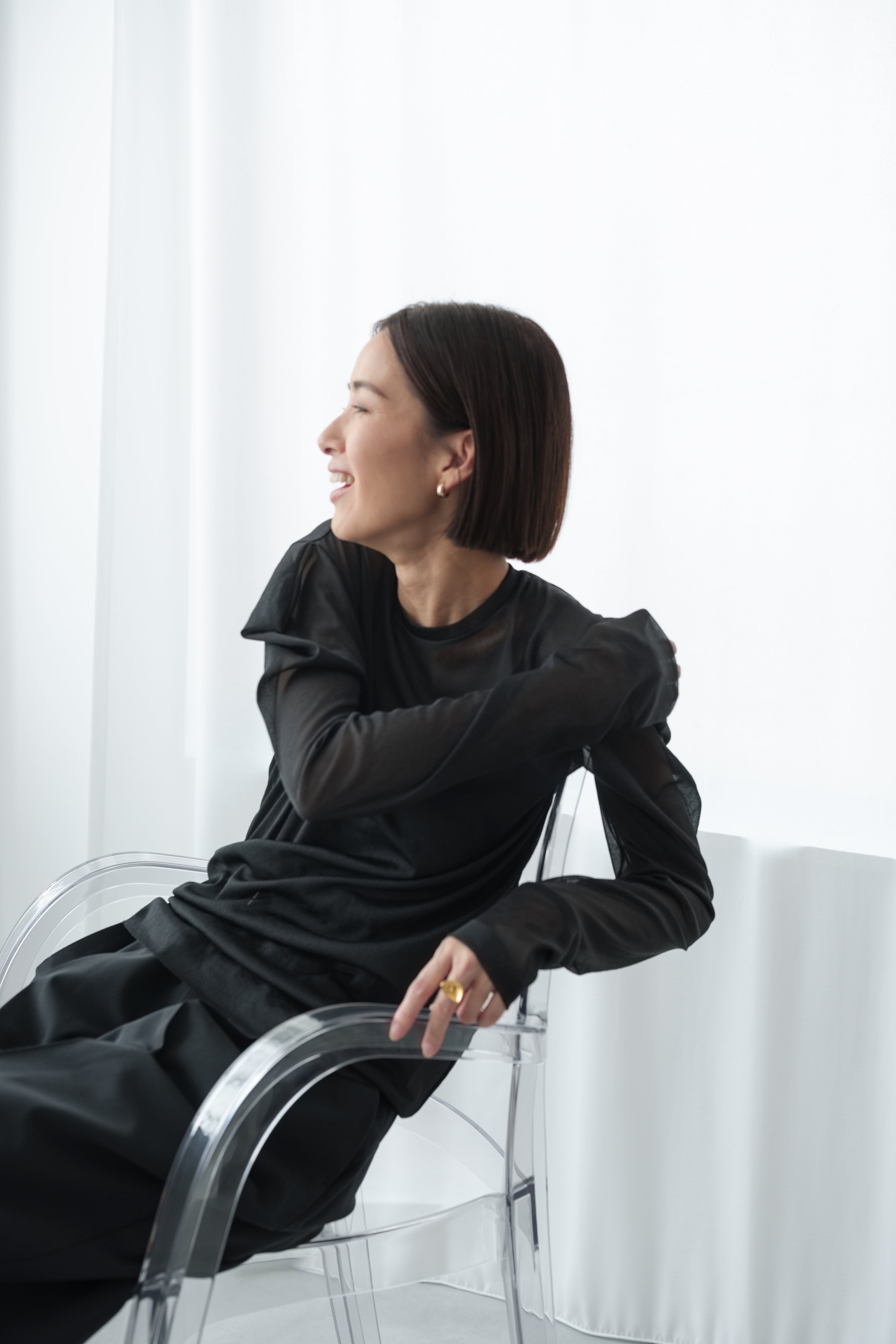 Edge Sheer Tops(black) 12月下旬頃から発送 | roughlow