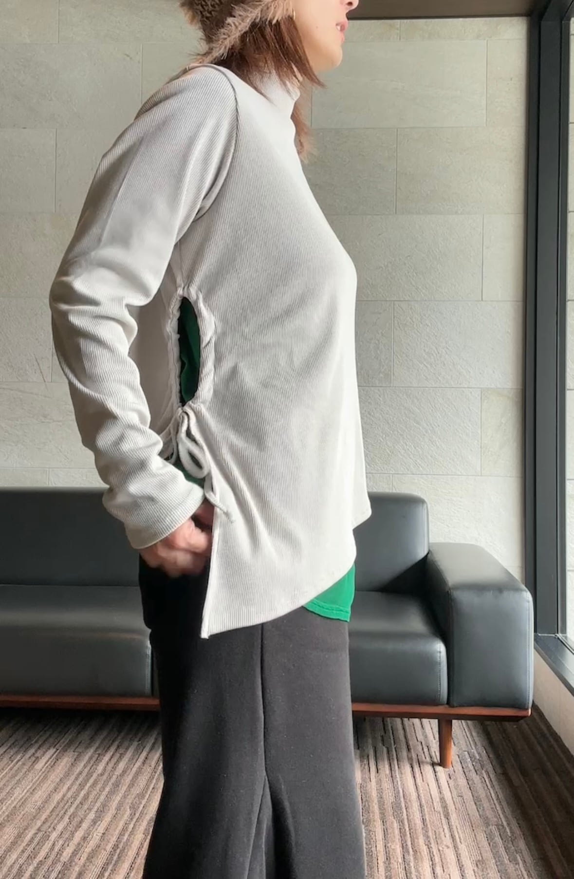 アシンメトリーサイドリボントップス/NO.1252057 ※残りわずか エクリュ1点のみ