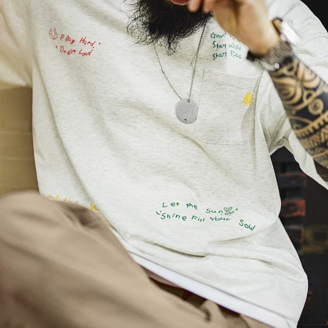 クルーネックレター刺繍半袖Tシャツ 260217