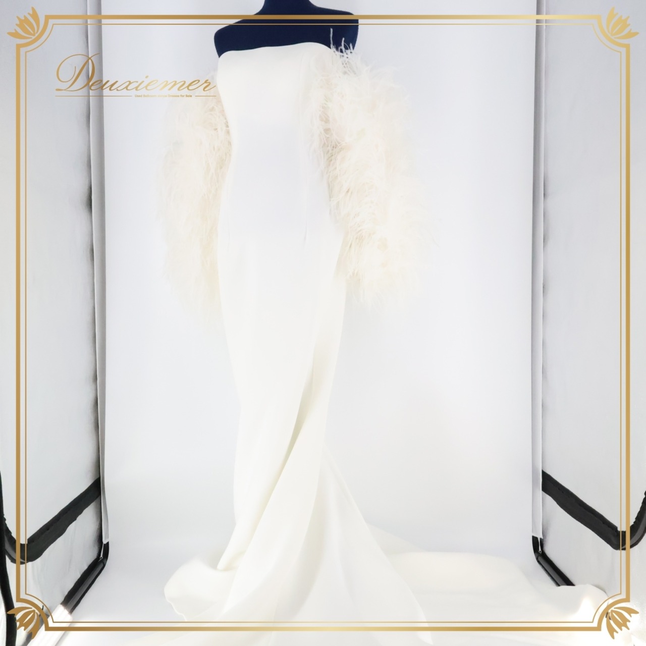 【美品 ドレス】ホワイト JOVANI ジョヴァニ ワンピース ドレス 白 無地 ウエディングドレス パーティ ファー 上品 綺麗 柔らかい