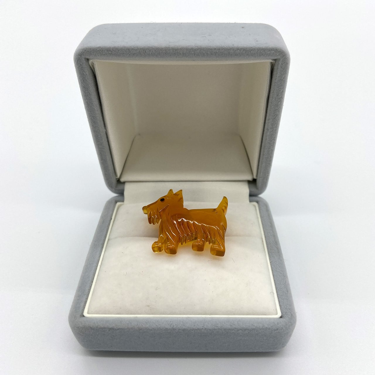 べっ甲ブローチ：シュナウザー | べっ甲アクセサリーは長崎の「中古賀