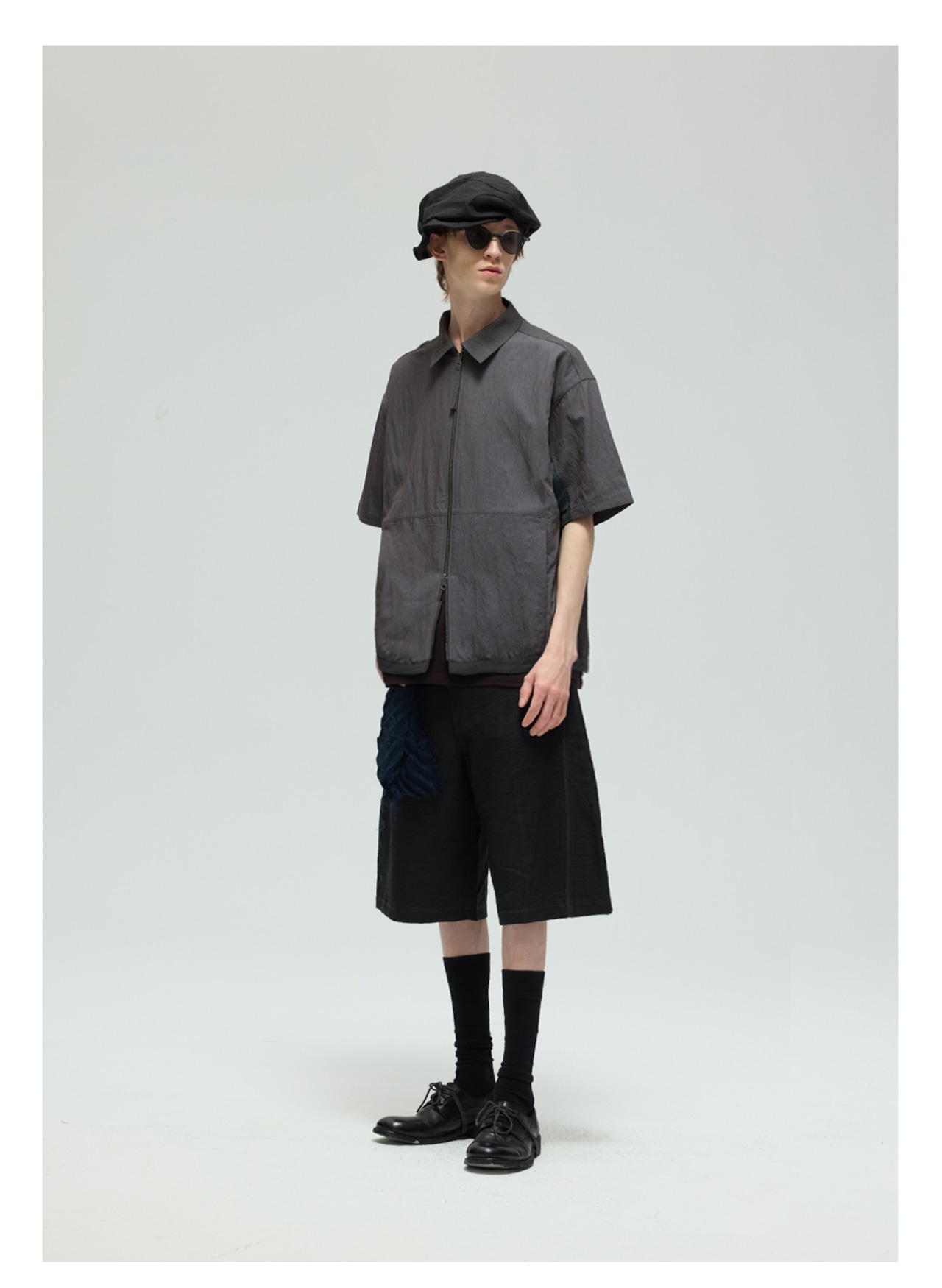 DECESOLO 25SS ルーズフィットジッパートップシャツ半袖