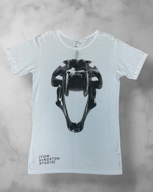 KAZUYUKI KUMAGAI × TOM HINGSTON STUDIO × museum neu Skull Graphic T-Shirt