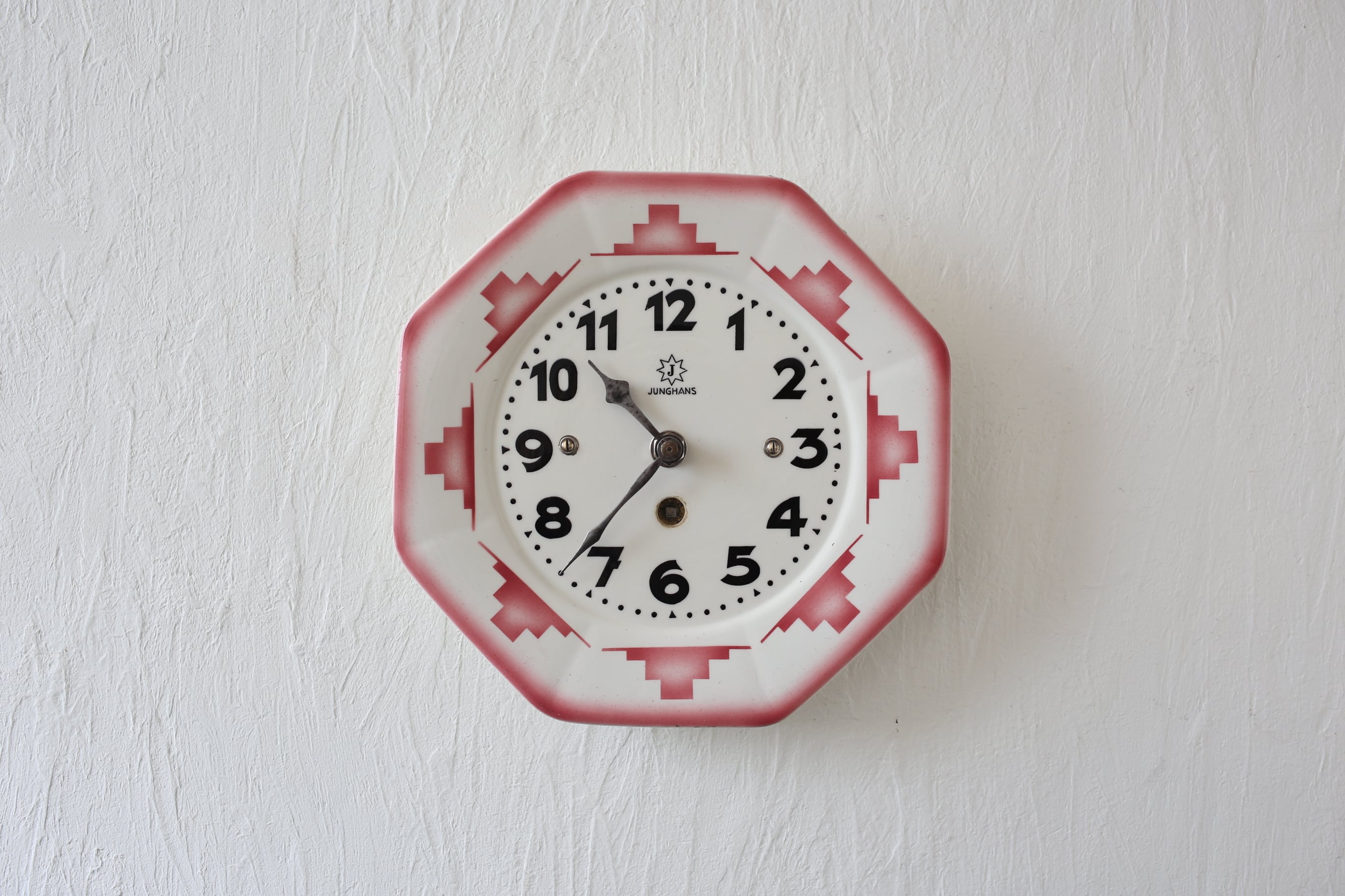 ドイツ アンティーク ヴィンテージ Junghans ユンハンス 陶器 掛時計 オクトゴナルプレート(スイープ式クォーツ交換済)N-04263