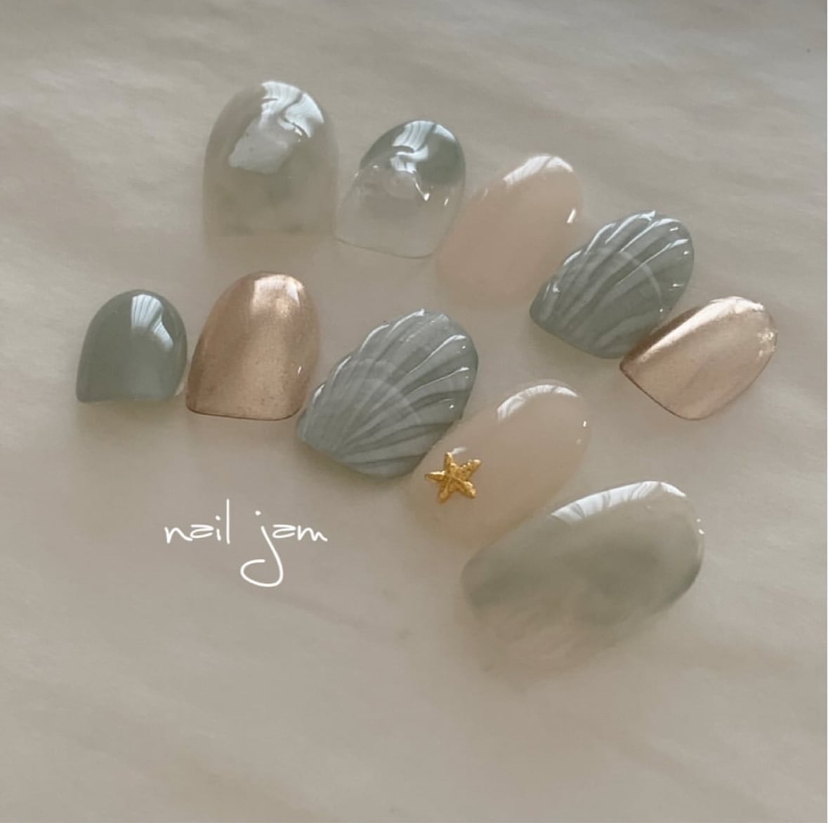mint green shell【ミントグリーンの貝殻ネイル No.095】 | nail jam