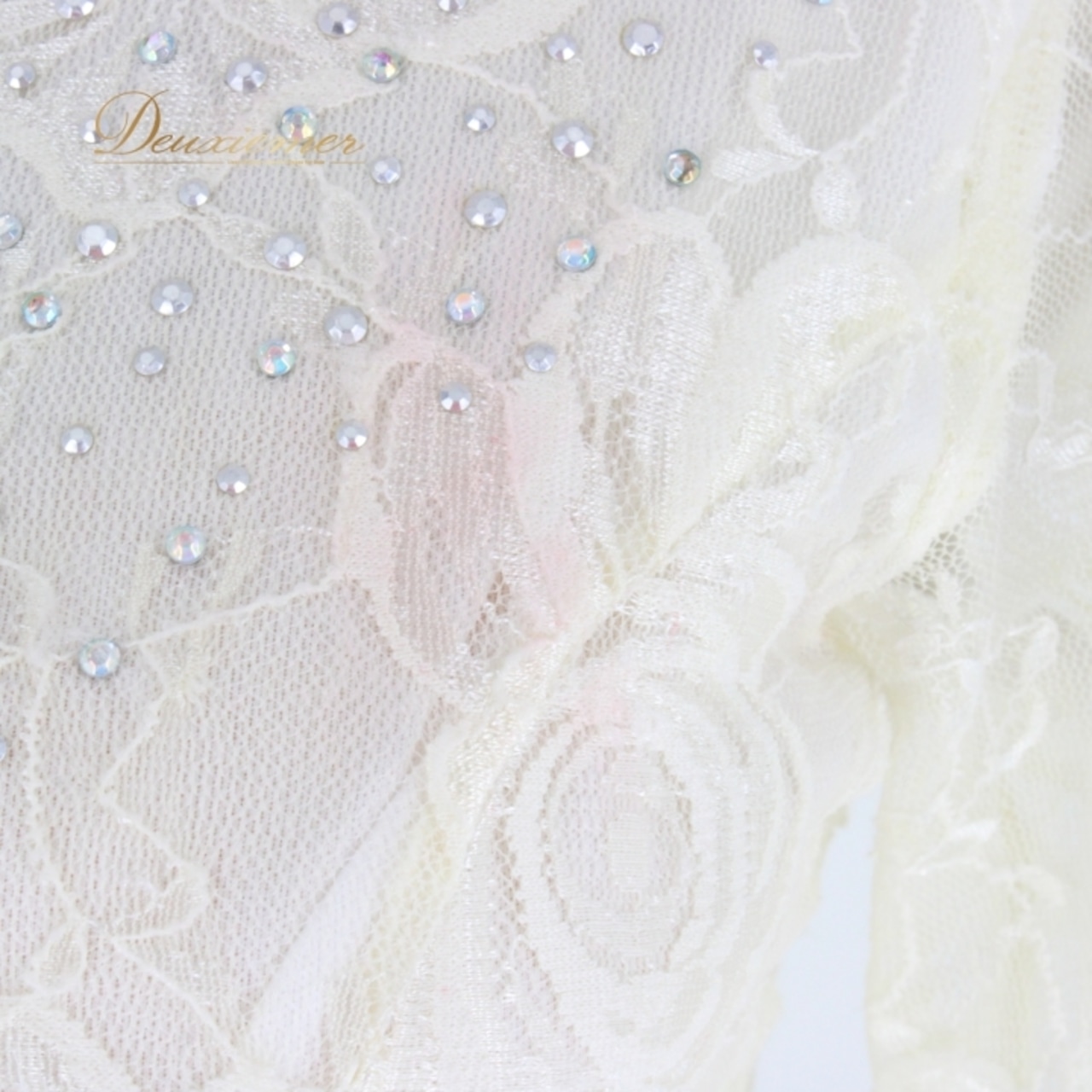 社交ダンス 衣装 スタンダード ドレス ワンピース パーティドレス レディース ホワイト系 Leirena レイリーナ 白 レース 花柄 ラインストーン フォーマル おしゃれ エレガント 軽やか 二重スカート 上品 女性用 発表会 結婚式 ダンスパフォーマンス レースアップ ロングスリーブ 特別な日 デザインドレス ショッピング