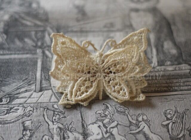 バタフライ レース レースブローチ 英国アンティーク Abbey Lace of Bath