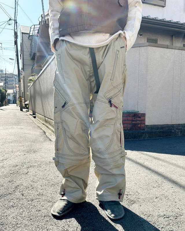 2000's many cargo pants