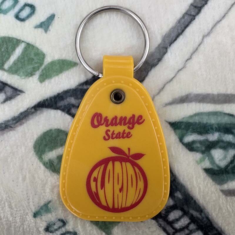 U.S.A SADDLE KEY TAG ビンテージ感、レトロ感を楽しめる