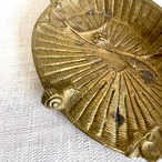 真鍮製トレー　小物入れ　パニエ型トレー　カタツムリ　卓上小物　オブジェ 19otd76