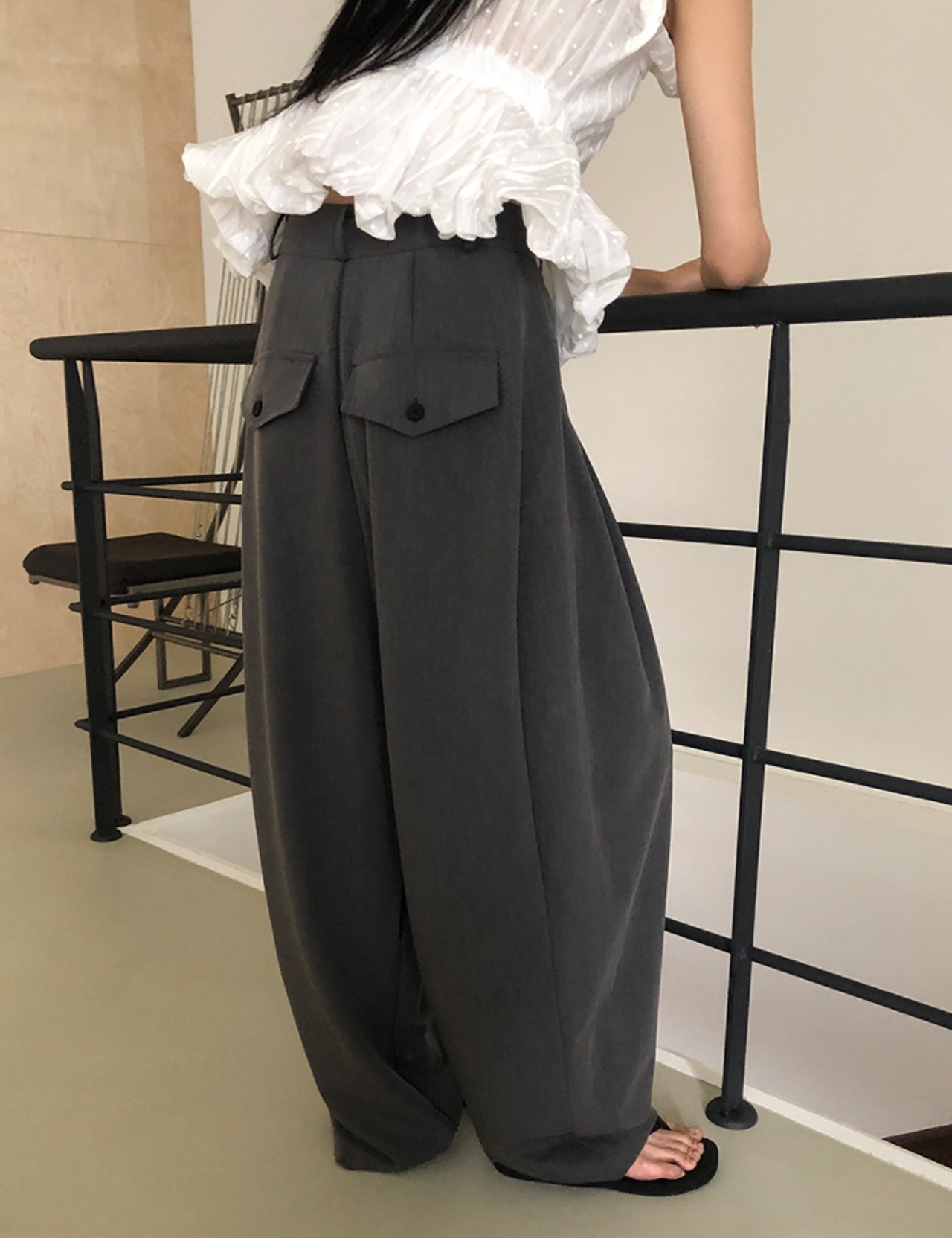 【新作5％OFF・3日間】Pocket Pin-tuck Slacks_2colors