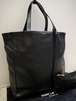 ◆SAINTLAURENT PARIS サンローランパリ ヴォーリセ A4対応 男女可 リバーシブル レザー トート バッグ 黒◆ 使いやすいYSLの定番モデル♪