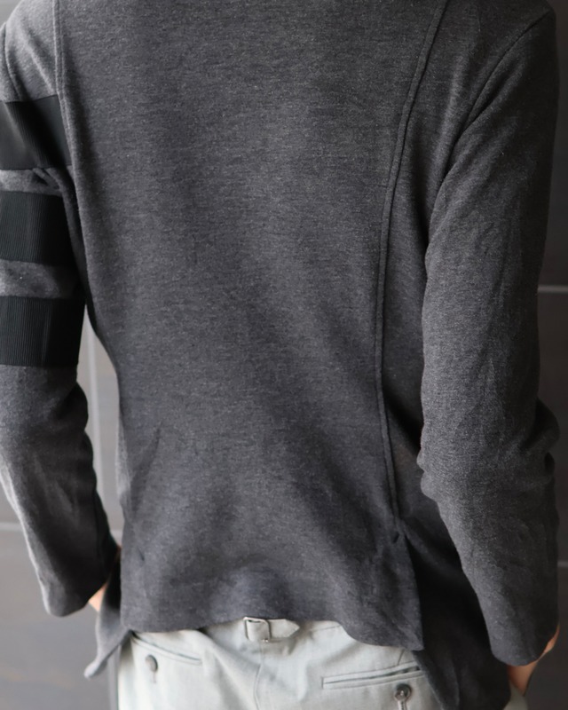 【Y-3】High neck double zip back detail top