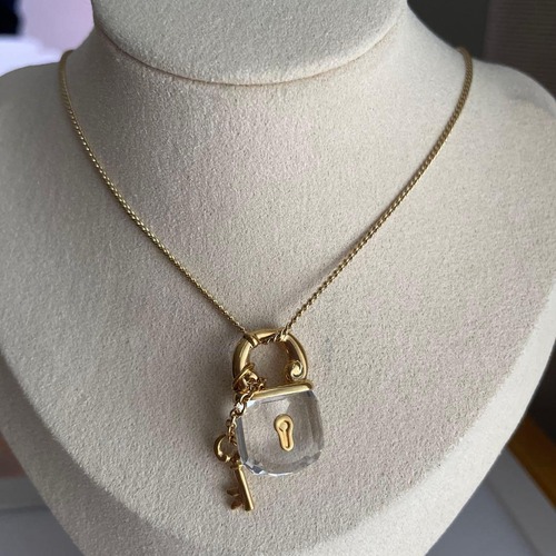 SWAROVSKI ネックレス