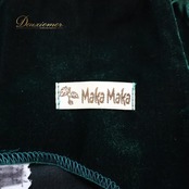 フラダンス 衣装 MakaMaka マカマカ ワンピース ドレス グリーン系 ワンカラー ベロア 無地 ノースリーブ 光沢 上品 きれい エレガント 大人っぽい かわいい 華やか 鮮やか 明るい 緑 ハワイアン アロハ フラ ダンス レッスン 練習