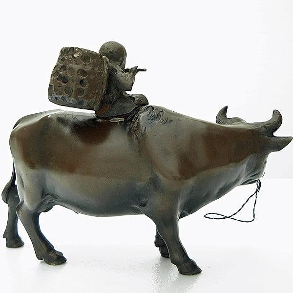 古平戸　白磁牛図置物 古伊万里 白磁蓋茶碗 4客 P590｜骨董店 のびる 古美術 骨董 和風