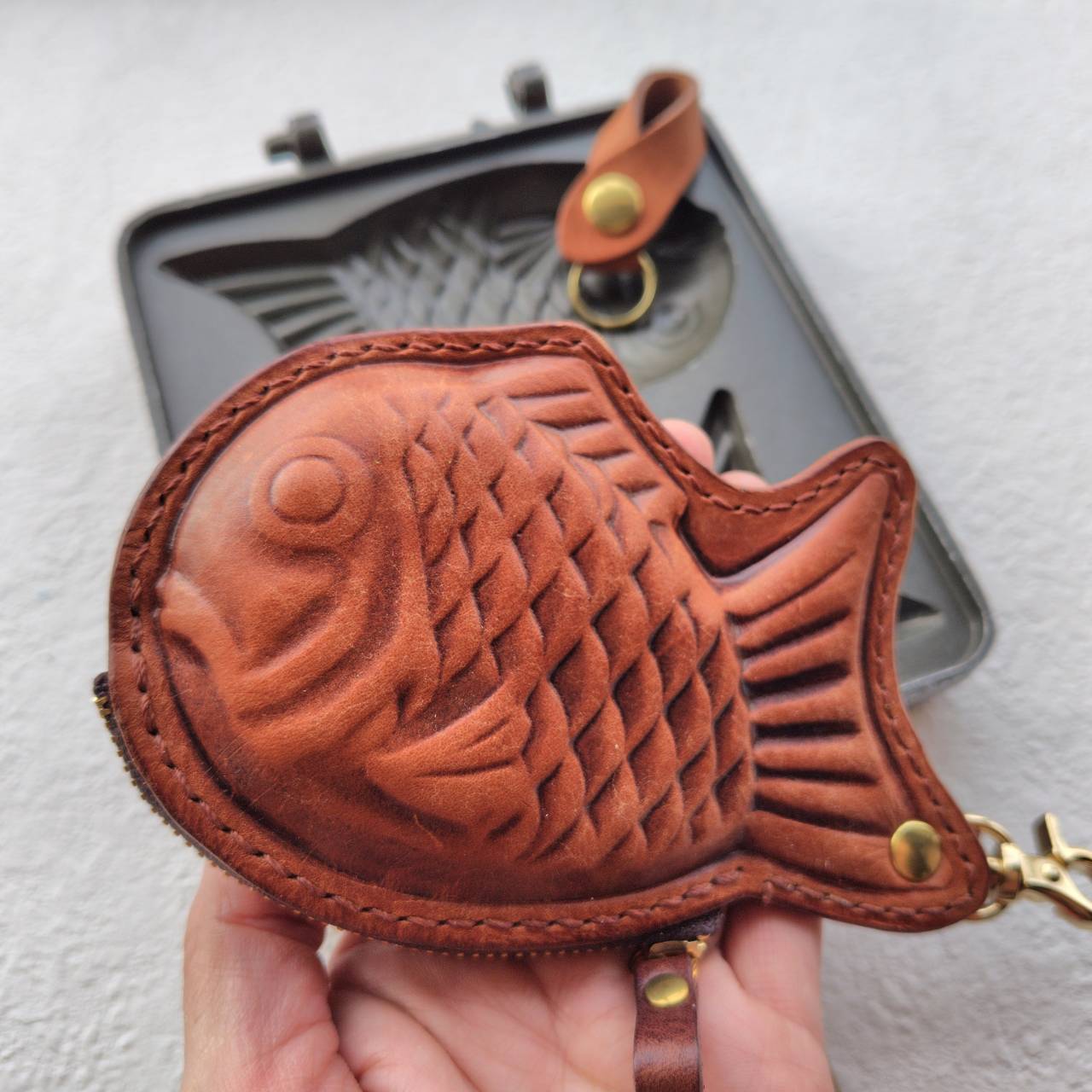 レザーたい焼き | momokoのレザー和菓子屋店