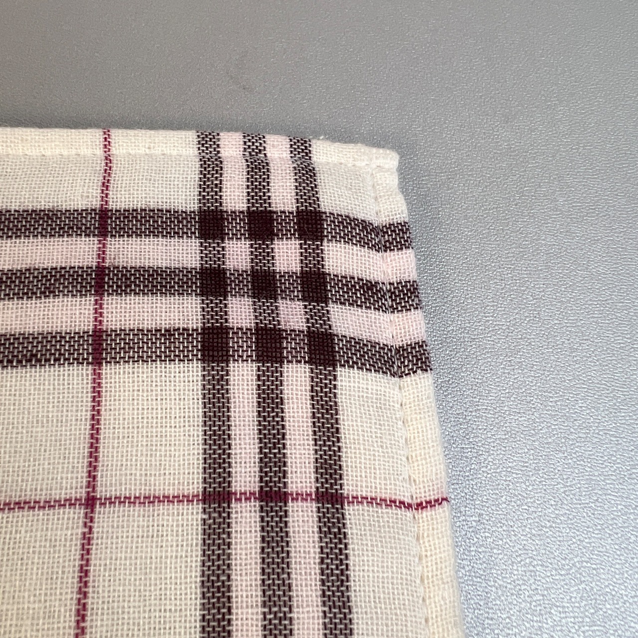 バーバリー ハンカチ ホワイト A-10078