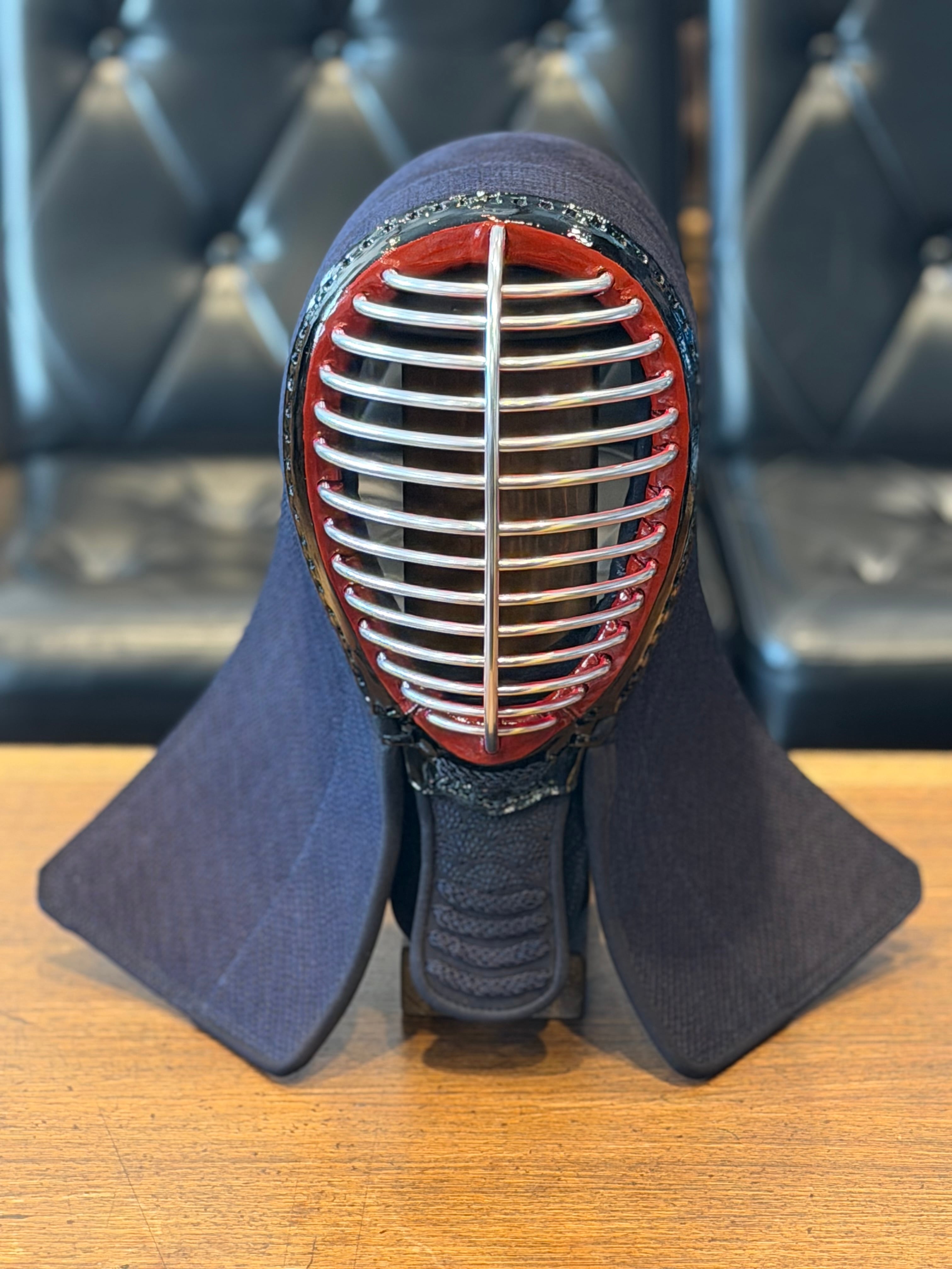 【今回の超目玉品‼️】【黒閃Zナナメ刺‼️サイズ67〜69】【5名様限定】軽量面『黒閃Z』8㎜ 織刺/面タレ4㎜ナナメ 面 アゴ波千鳥