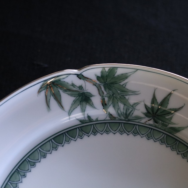 AS 平戸松山窯 プラチナ付クロム六彩花輪花渕プレート皿