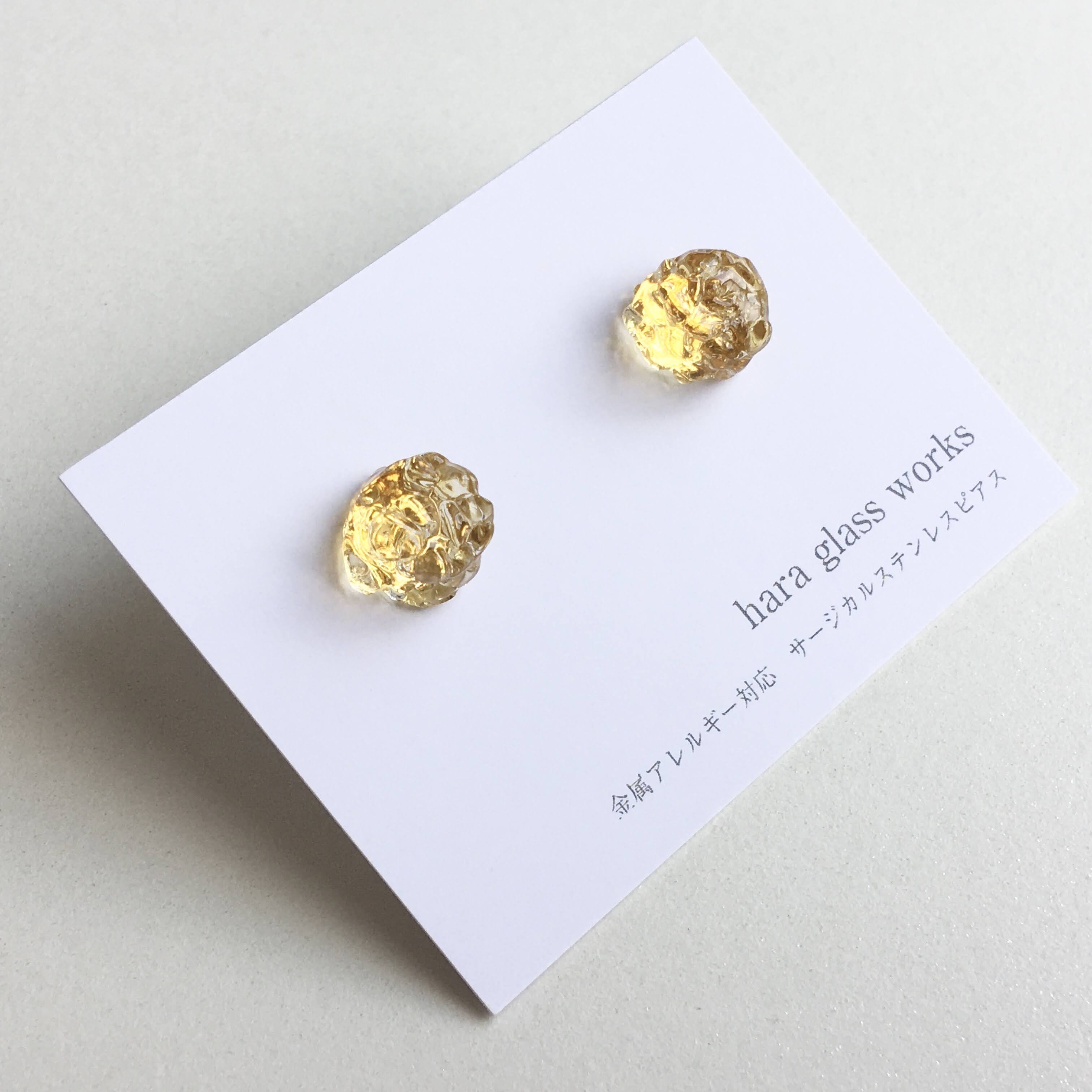 氷のような一粒ピアス イエローキャメル 琥珀色 アレルギー対応ピアス