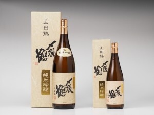 〆張鶴　純米吟醸　山田錦 1,800ml