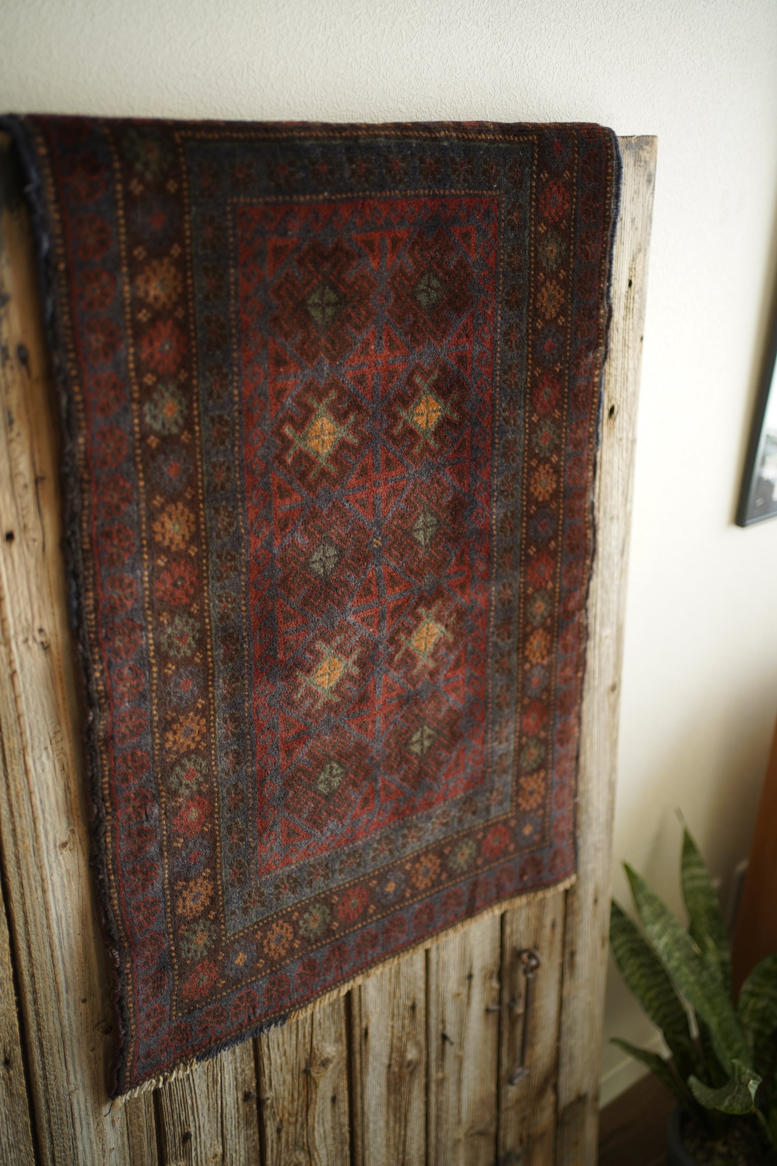 ヴィンテージラグ専門店 TIME RUG （ペルシャ絨毯・トライバルラグ）