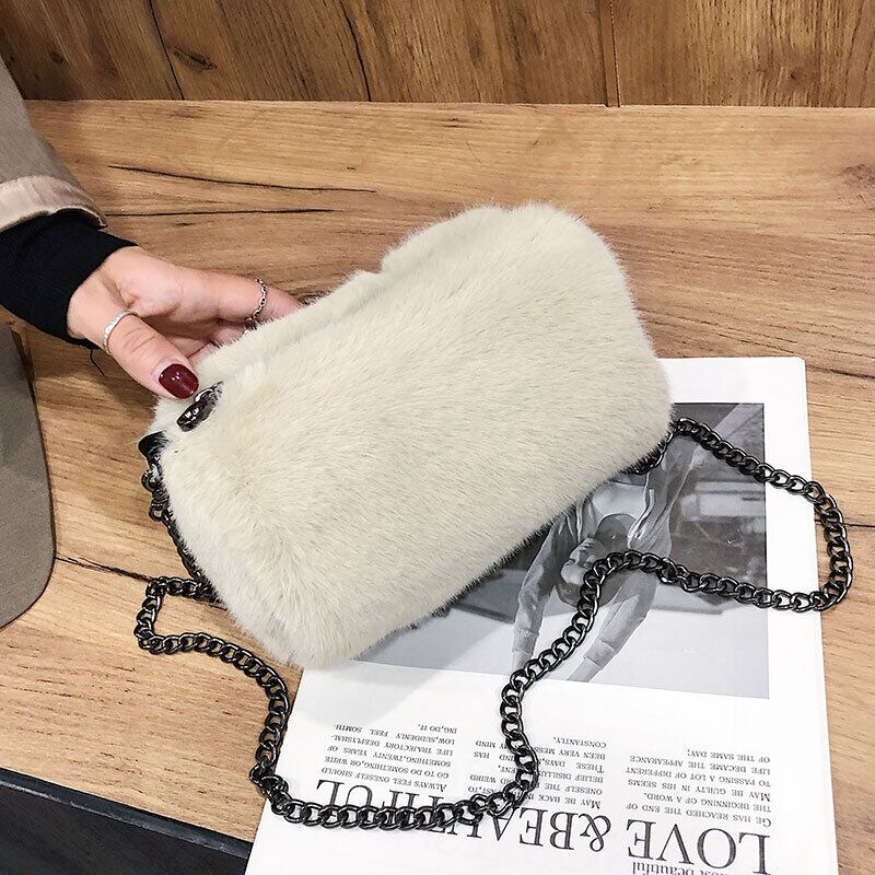 秋と冬のぬいぐるみバッグ女性2020新しいトレンディなワイルドチェーンテクスチャイン雰囲気ぬいぐるみぬいぐるみワンショルダーメッセンジャーバッグ Tiancai_Wing_Bag28112894157