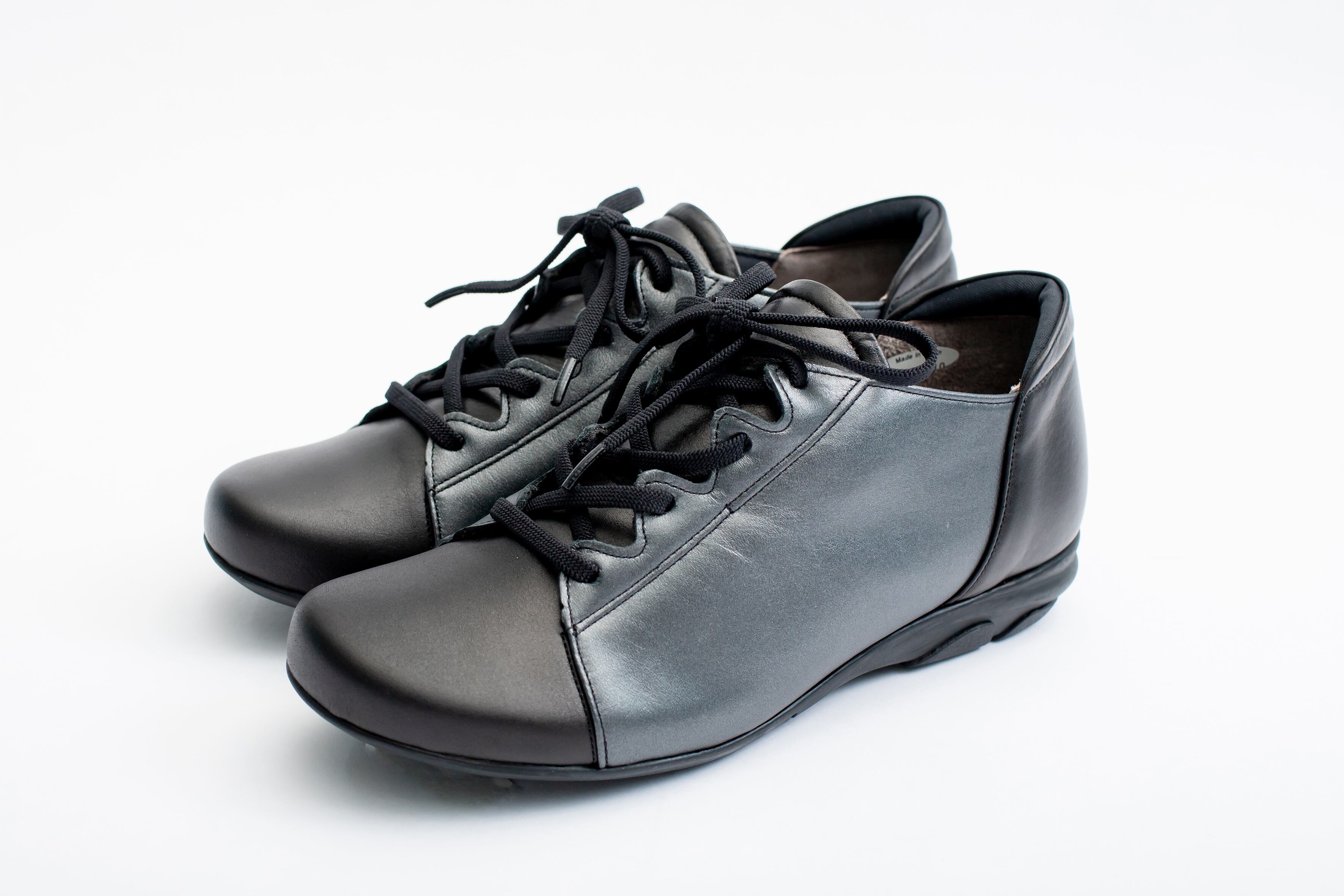 PRINCESS YUKI 2406BL クロ | イイジマ靴店