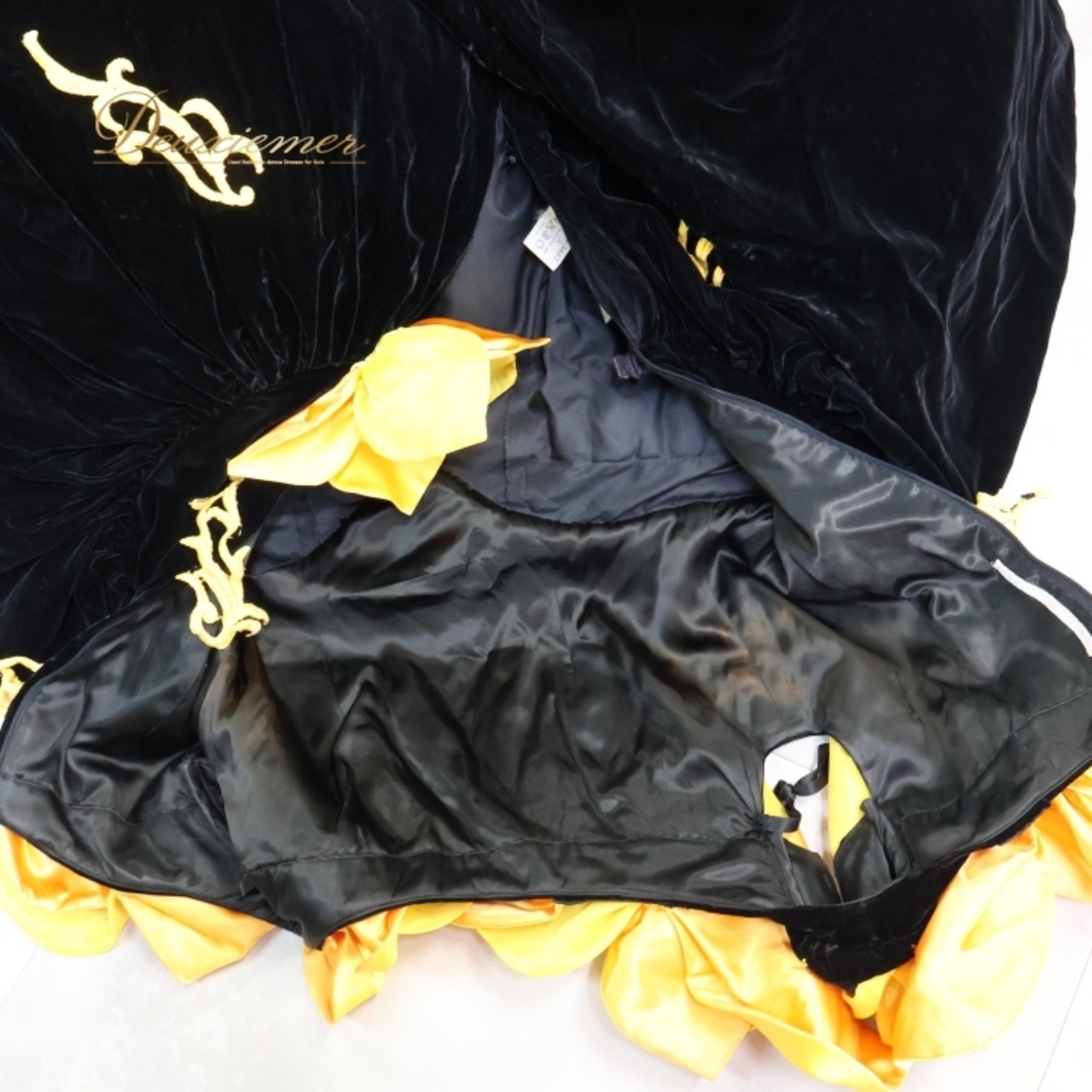 パーティドレス ワンピース ドレス ブラック系 イエロー系 グレイス GRACE 黒 黄色 オレンジ ベロア 発表会 演奏会 ボリューム 花 フラワー パーティー おしゃれ 豪華 レディース 華やか